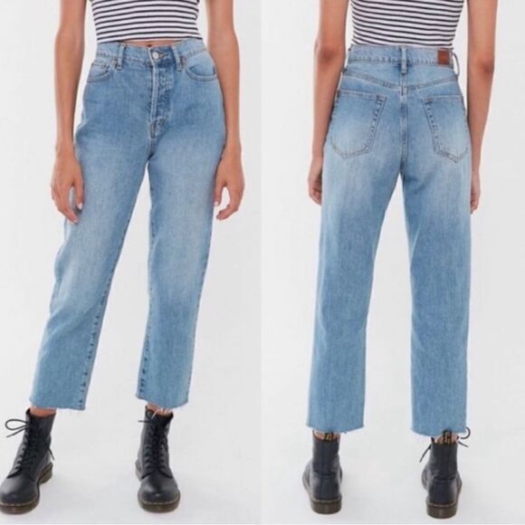 UO | BDG Straight Slim High Waisted Jeans Size 30 - Picture 1 of 10